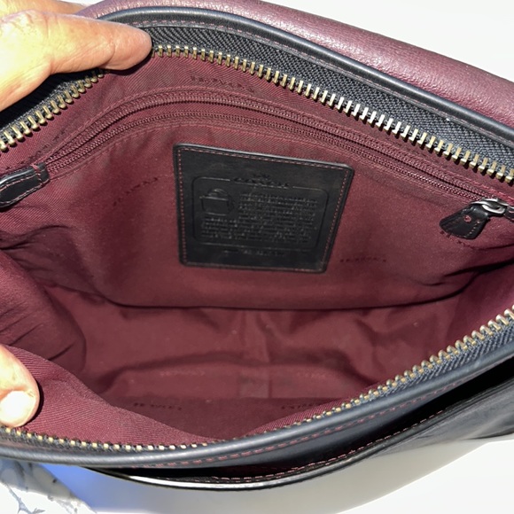 Coach bag - Picture 9 of 16